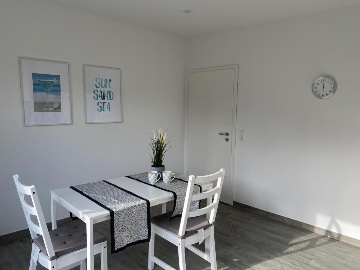 Haus Pirola Esens Apartment Luaran gambar